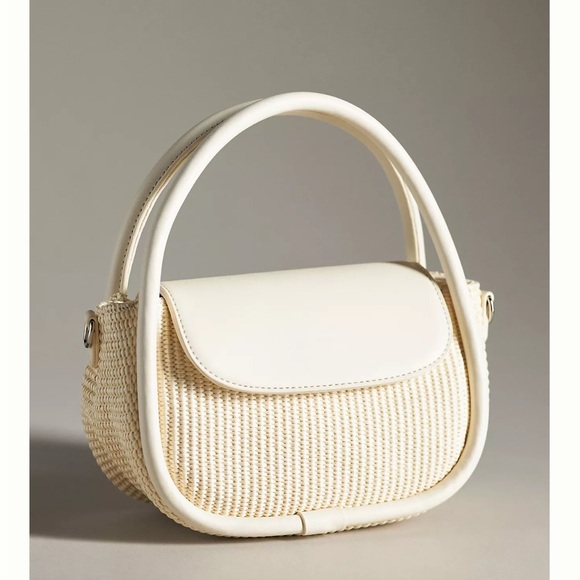 Elegant Cream Mini Bag - Picture 2 of 9